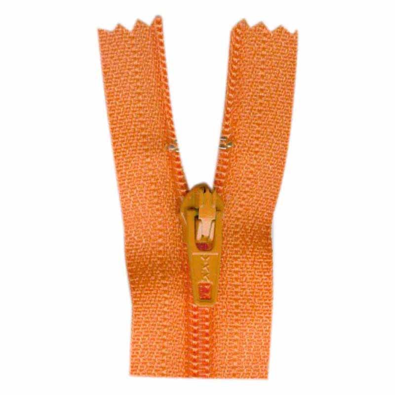 COSTUMAKERS General Purpose Closed End Zipper 23cm (9″) - Nectar